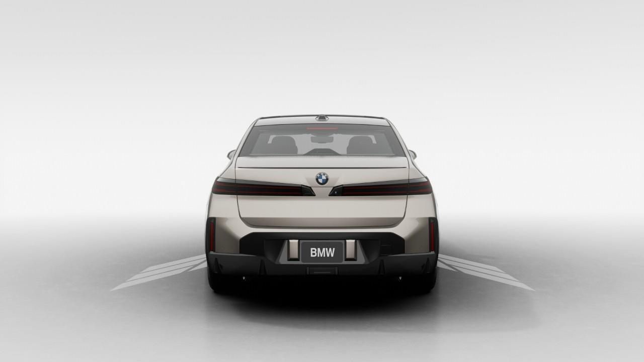2027 BMW 740 xDrive MSE 4dr All-Wheel Drive Sedan Photo