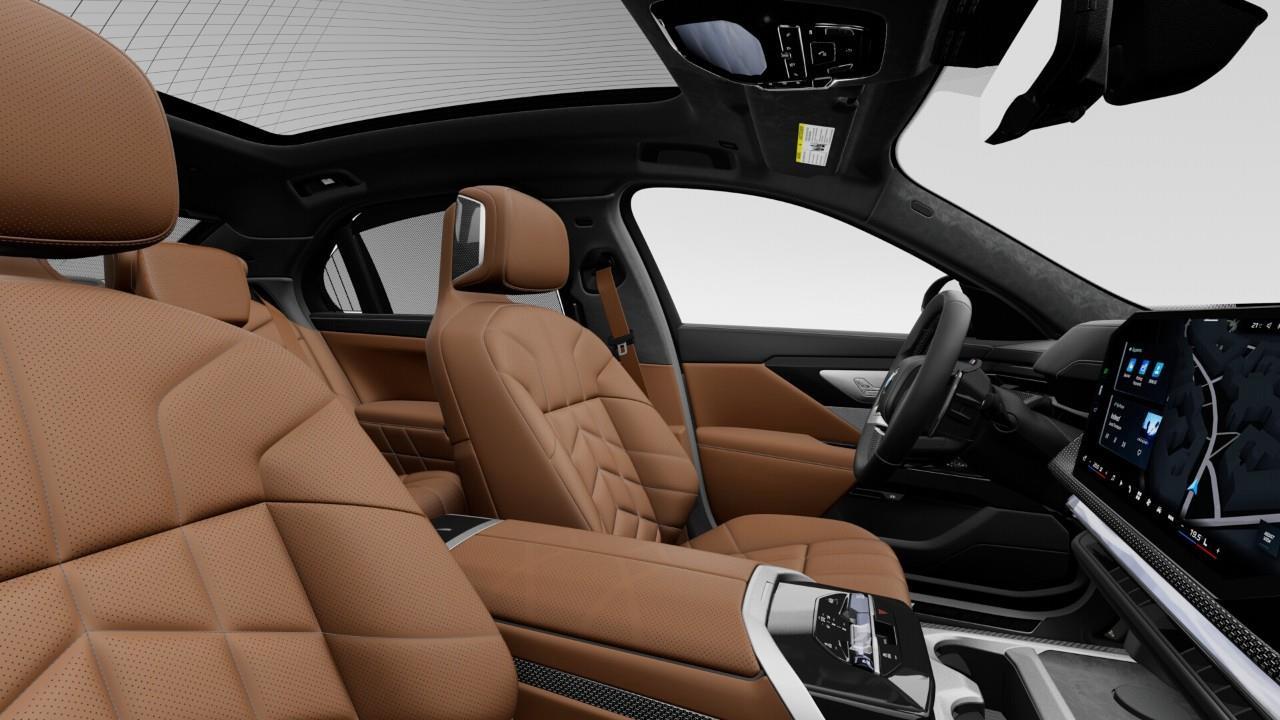 2027 BMW 740 xDrive MSE 4dr All-Wheel Drive Sedan Photo