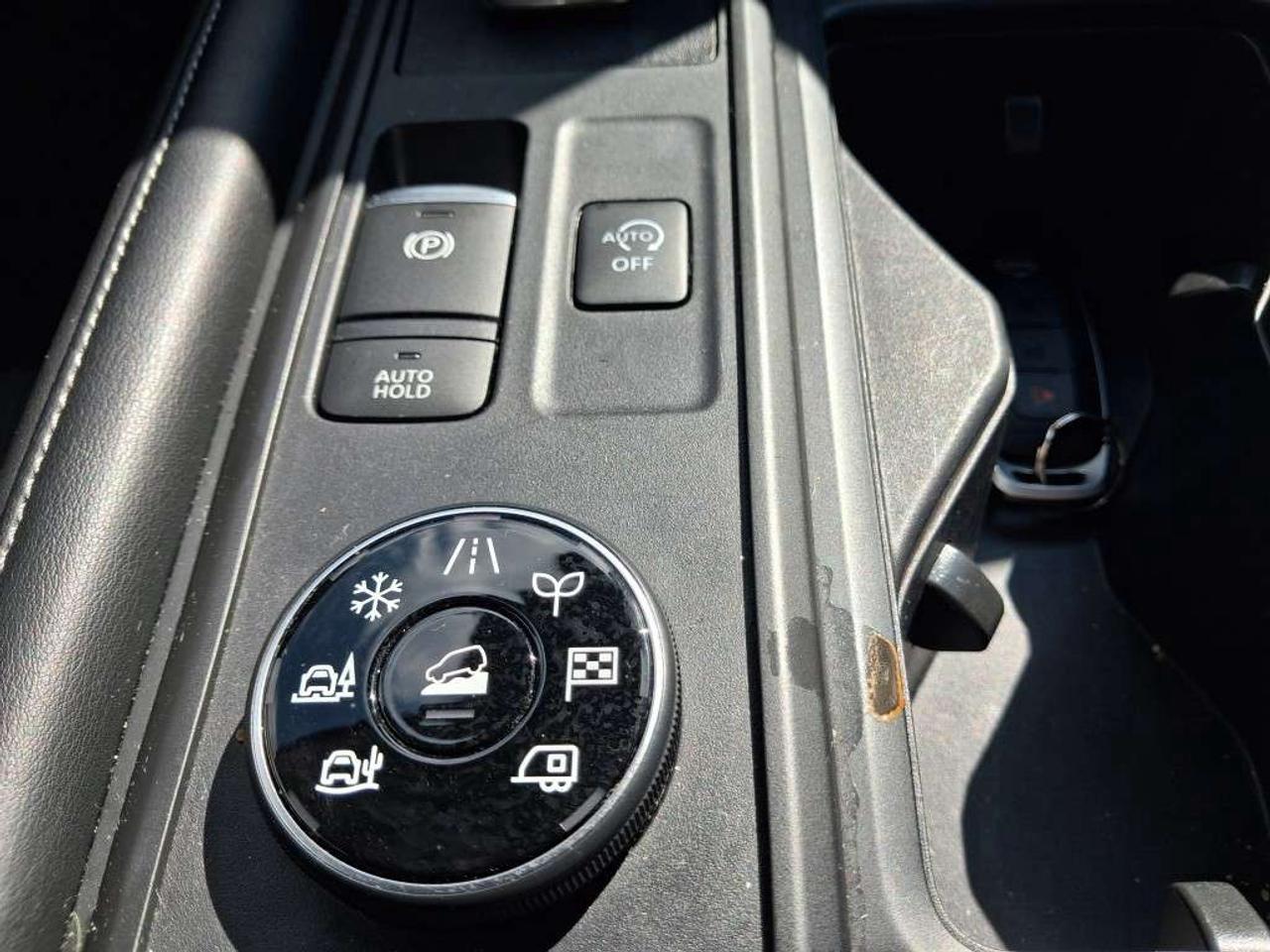 2023 Nissan Pathfinder S 4WD Photo