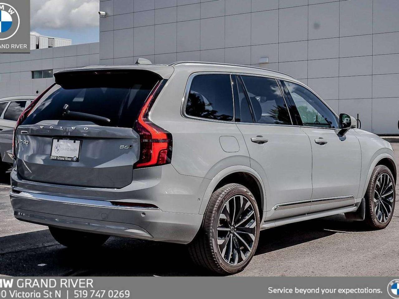 2026 Volvo XC90 B6 Plus Bright Theme 4dr All-Wheel Drive Sport Utility Photo3