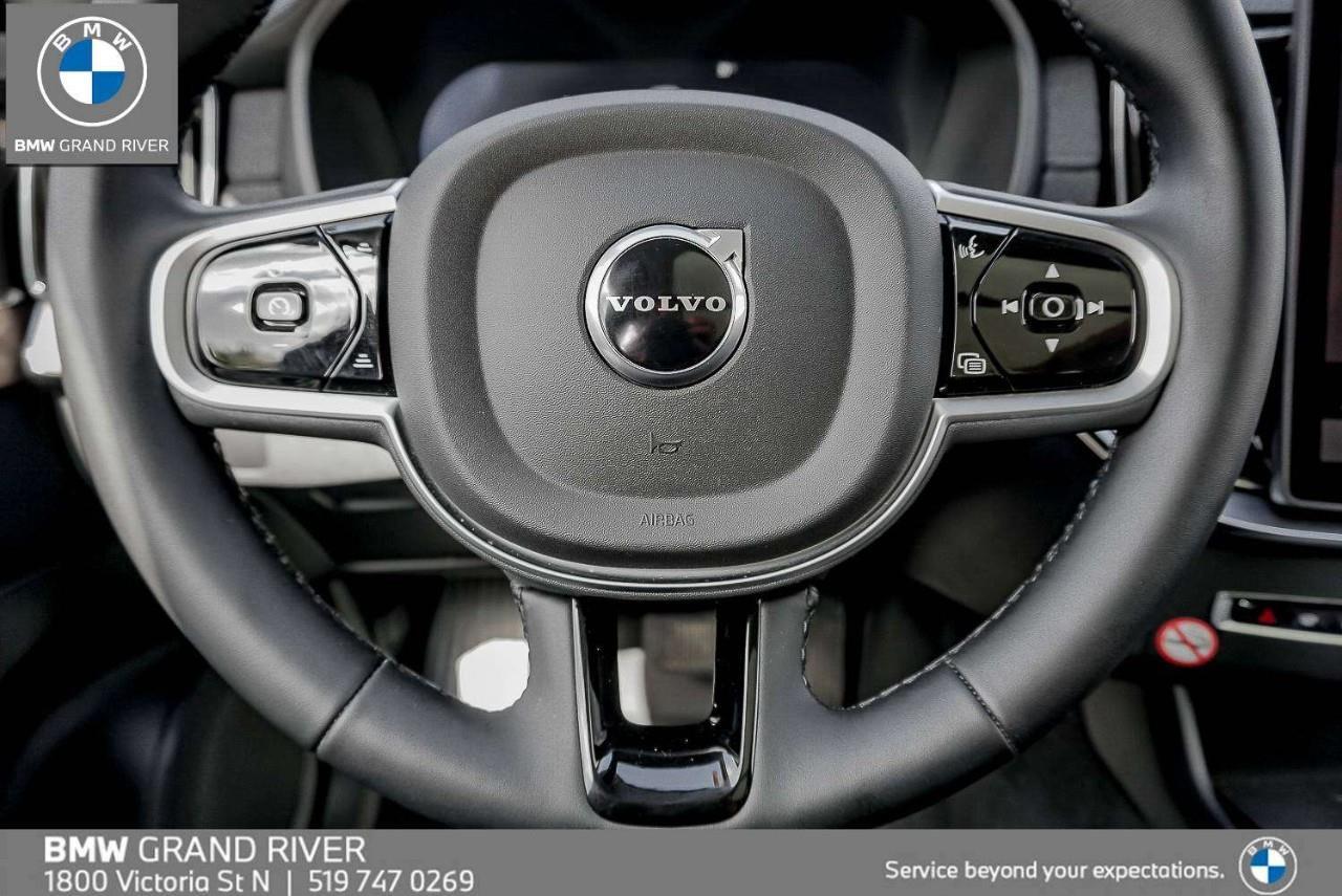 2026 Volvo XC90 B6 Plus Bright Theme 4dr All-Wheel Drive Sport Utility Photo