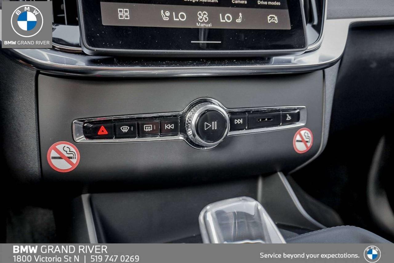 2026 Volvo XC90 B6 Plus Bright Theme 4dr All-Wheel Drive Sport Utility Photo