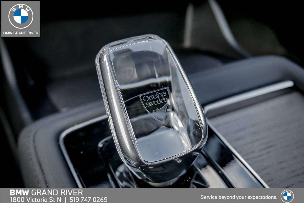 2026 Volvo XC90 B6 Plus Bright Theme 4dr All-Wheel Drive Sport Utility Photo
