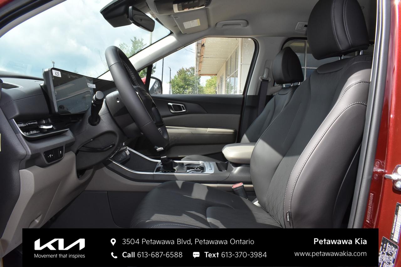 2027 Kia Carnival EX Passenger Van Photo