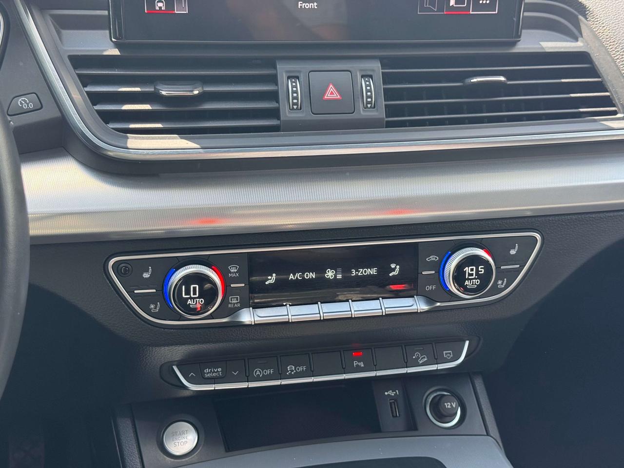 2022 Audi Q5 No Accidents l Technik l Quattro l 1 Owner l AWD Photo