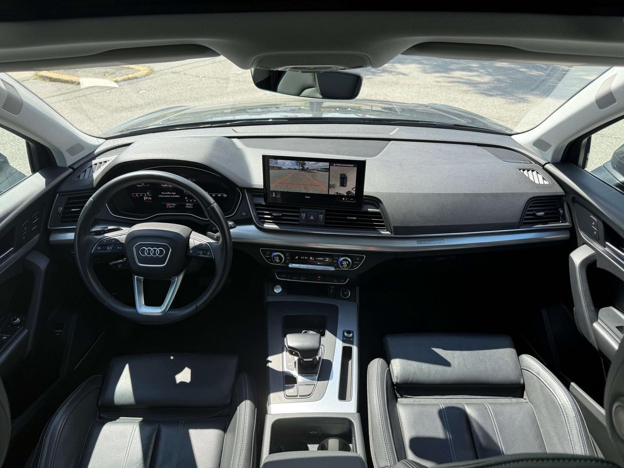 2022 Audi Q5 No Accidents l Technik l Quattro l 1 Owner l AWD Photo