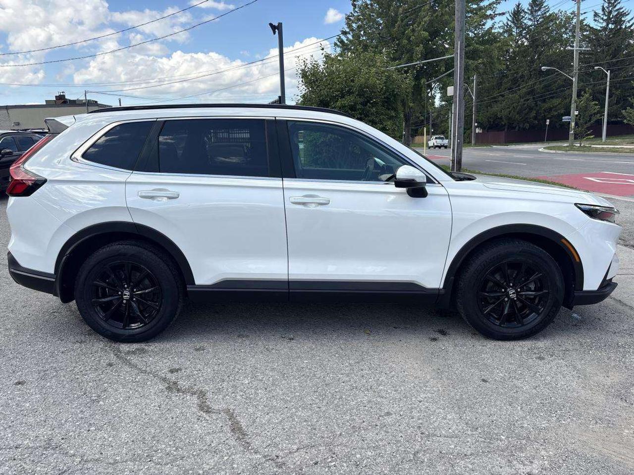 2023 Honda CR-V Sport Remote Start/Sunroof Photo