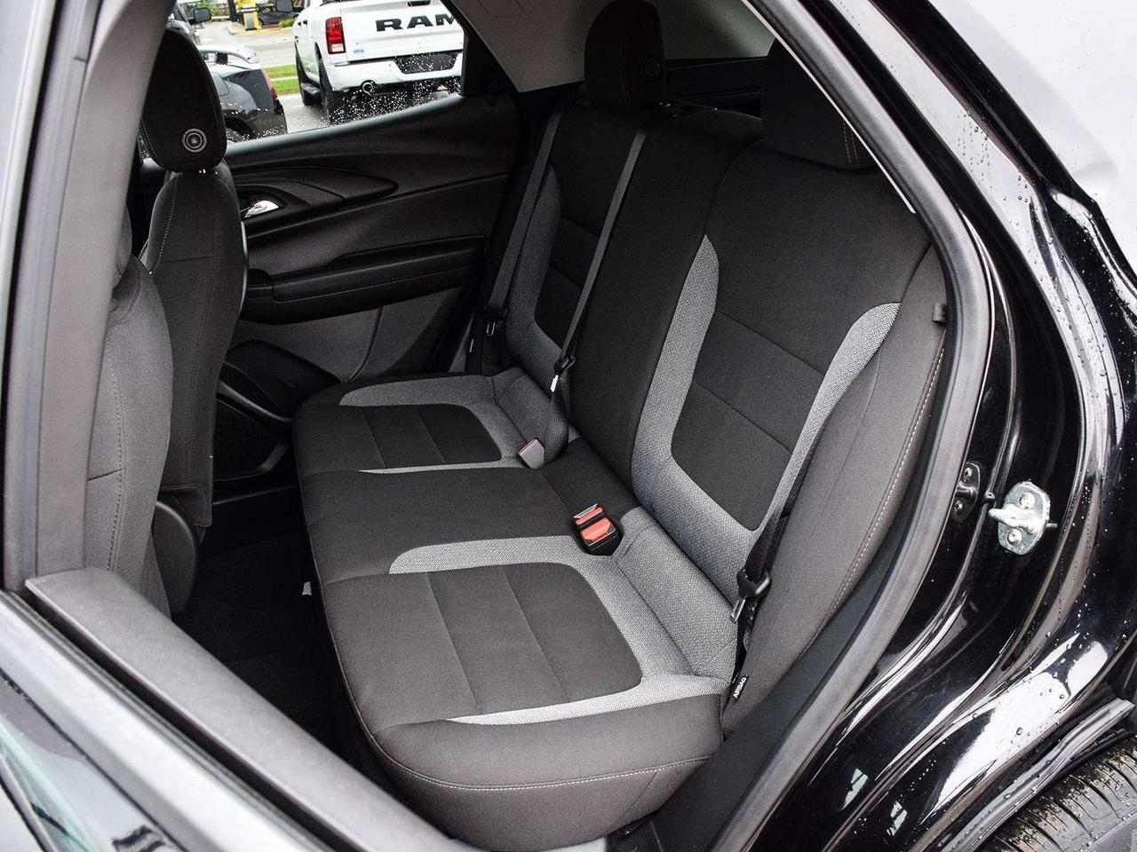 2025 Chevrolet TrailBlazer LT AWD ~Heated Seats + Wheel ~Blind Spot ~Carplay Photo