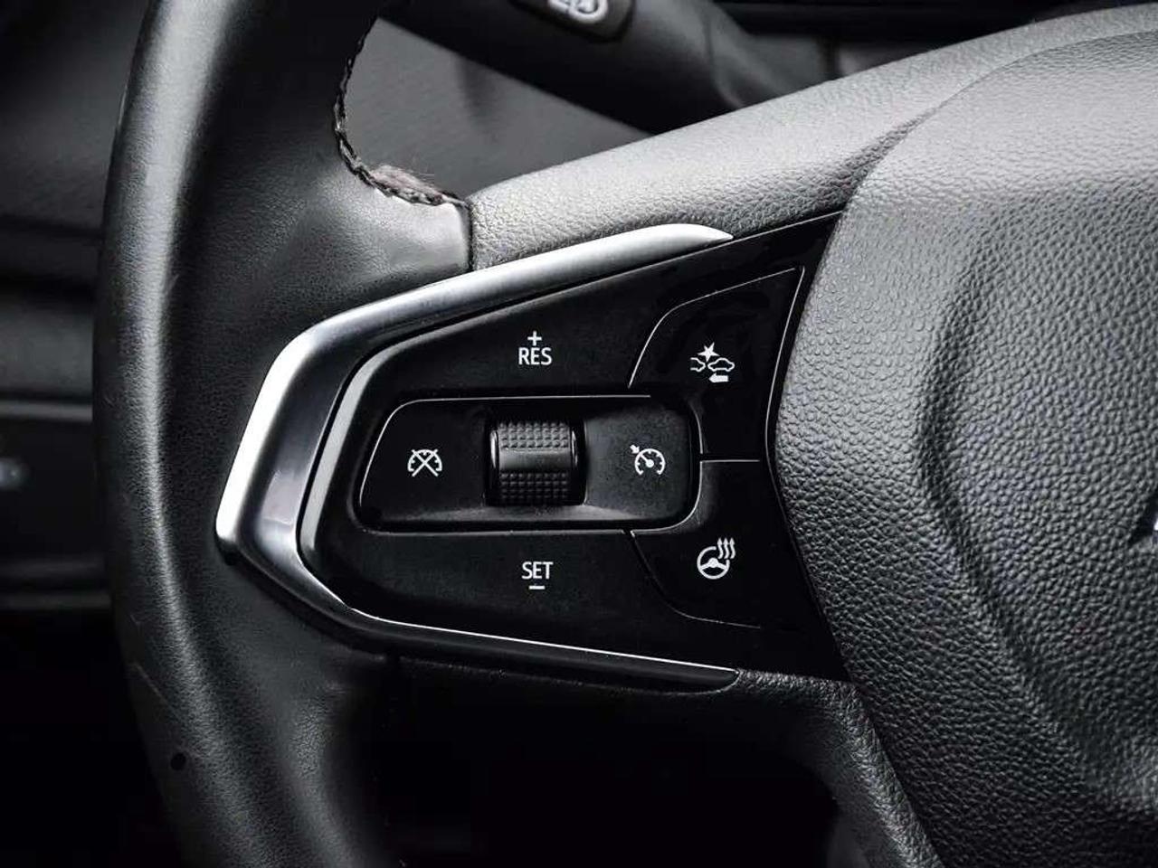 2025 Chevrolet TrailBlazer LT AWD ~Heated Seats + Wheel ~Blind Spot ~Carplay Photo