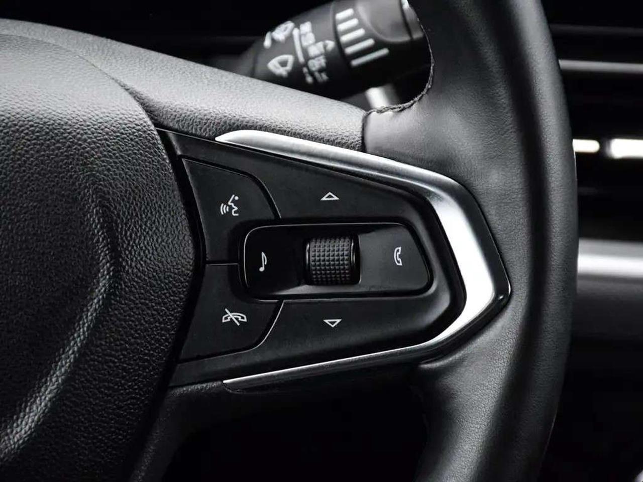 2025 Chevrolet TrailBlazer LT AWD ~Heated Seats + Wheel ~Blind Spot ~Carplay Photo