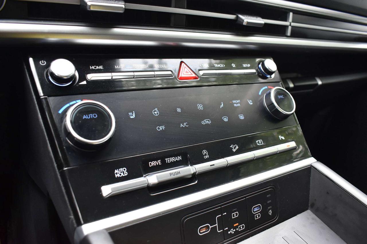 2024 Hyundai Santa Fe XRT Photo