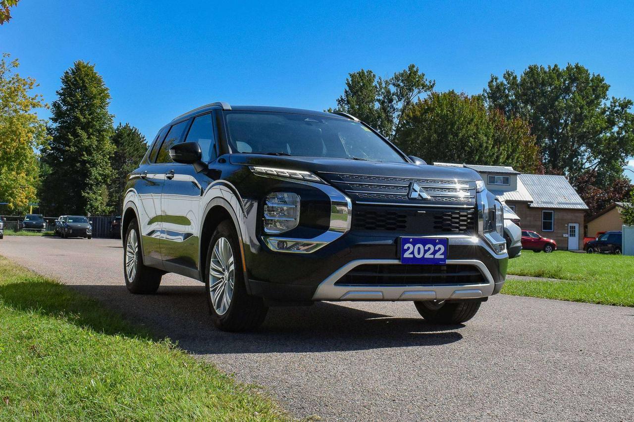2022 Mitsubishi Outlander SE Photo