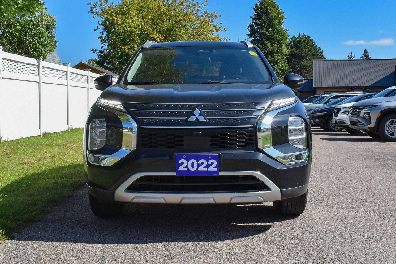 2022 Mitsubishi Outlander SE Photo