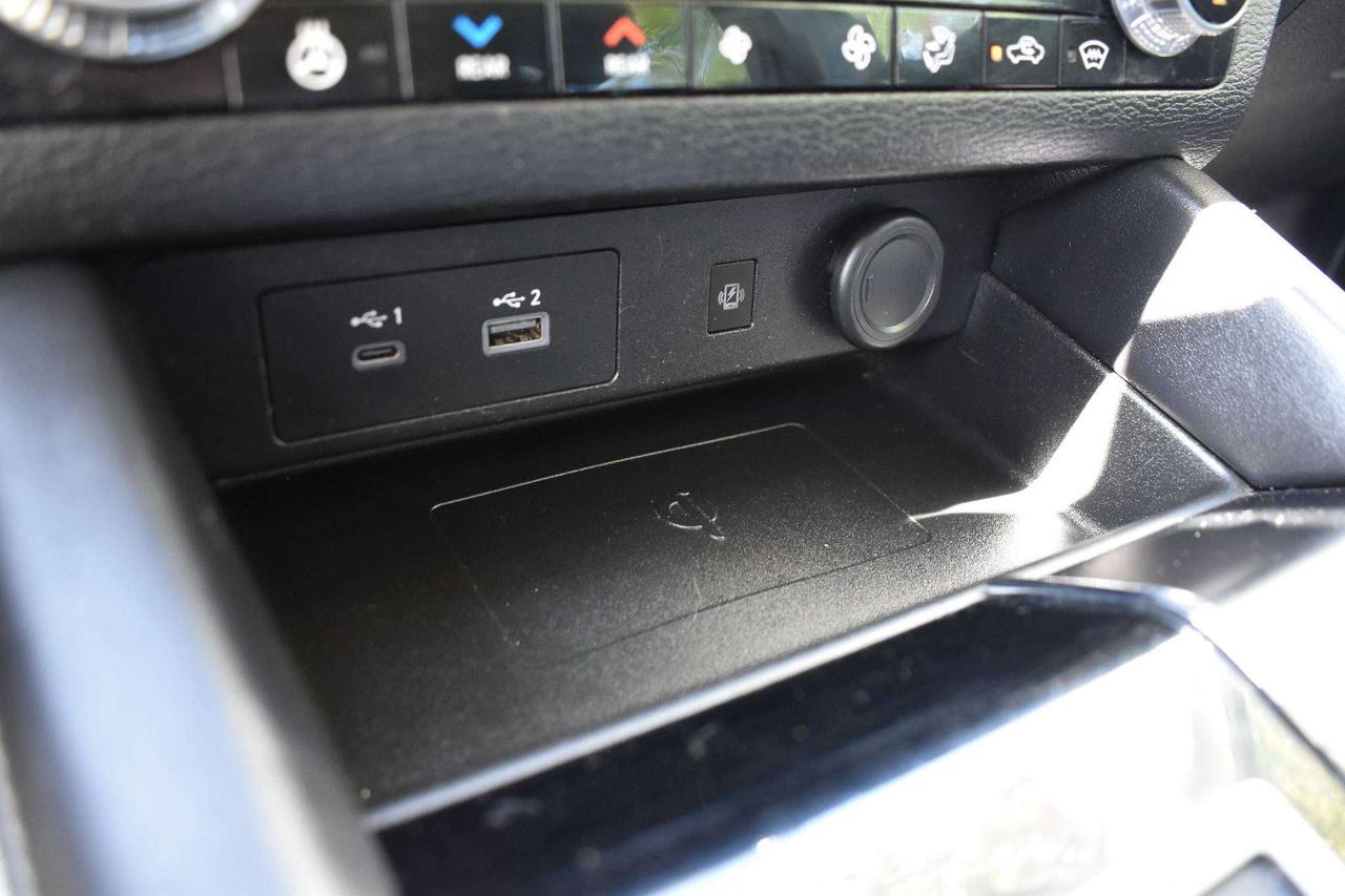 2022 Mitsubishi Outlander SE Photo
