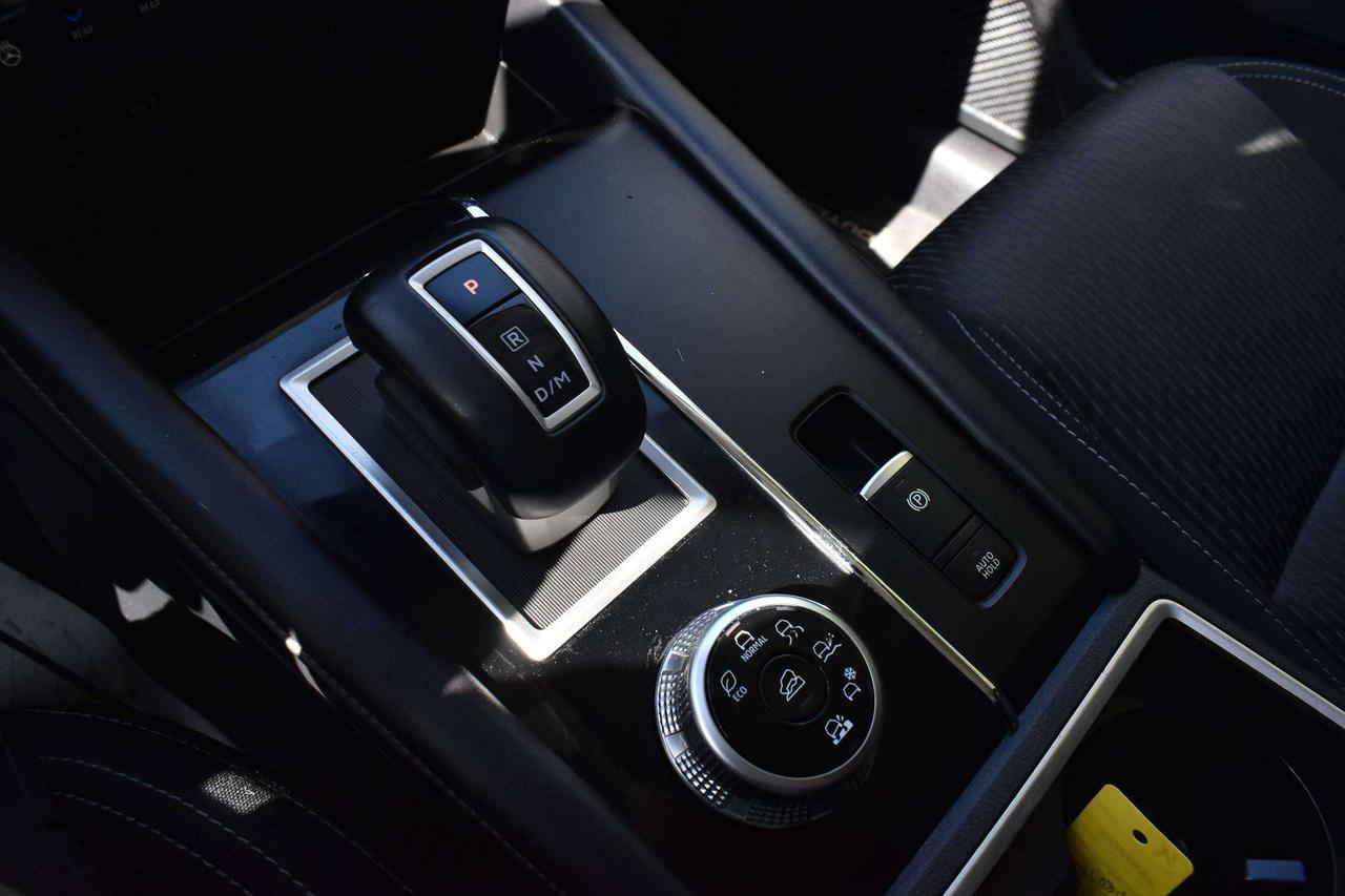 2022 Mitsubishi Outlander SE Photo