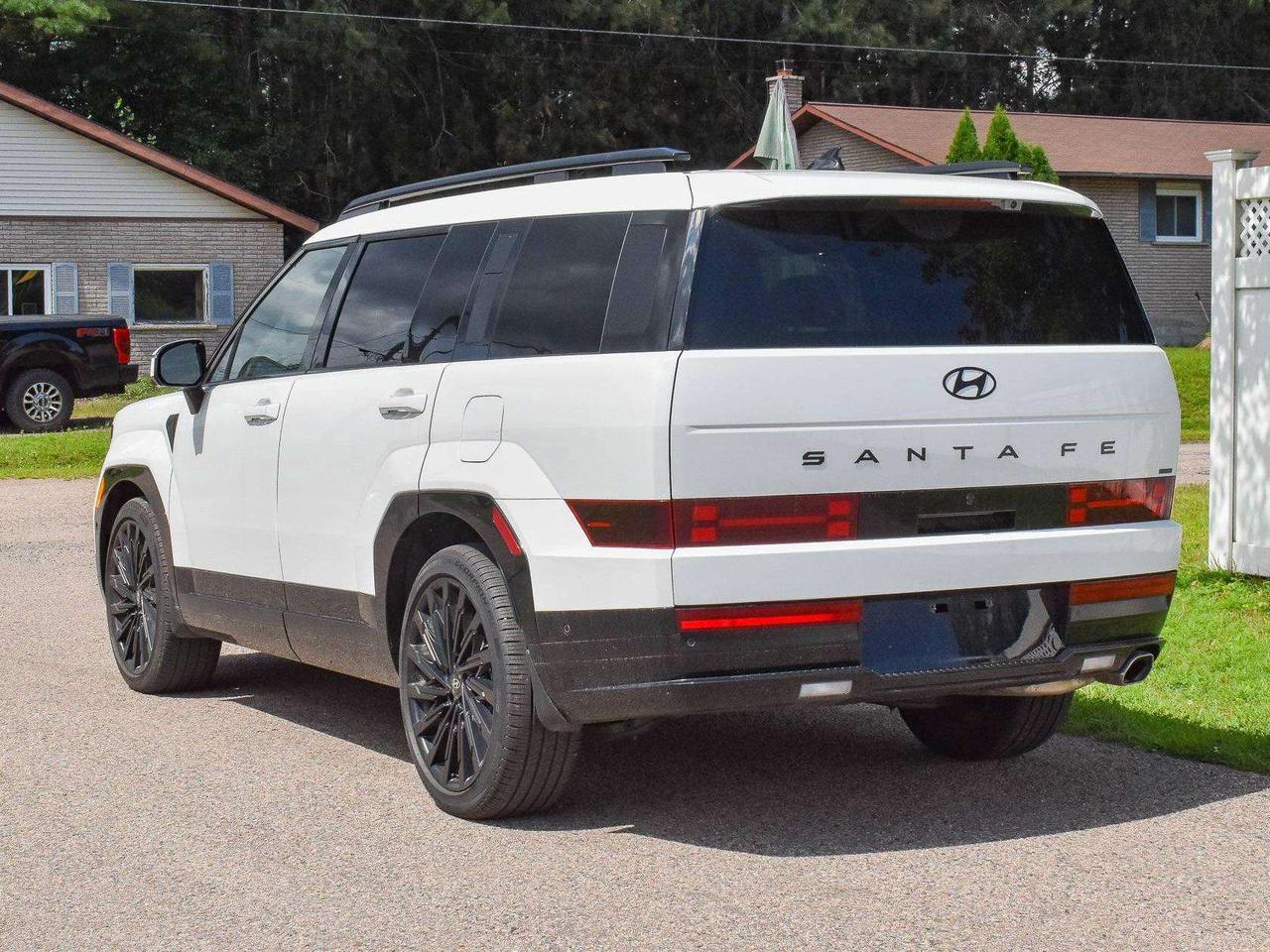 2024 Hyundai Santa Fe Ultimate Calligraphy Photo