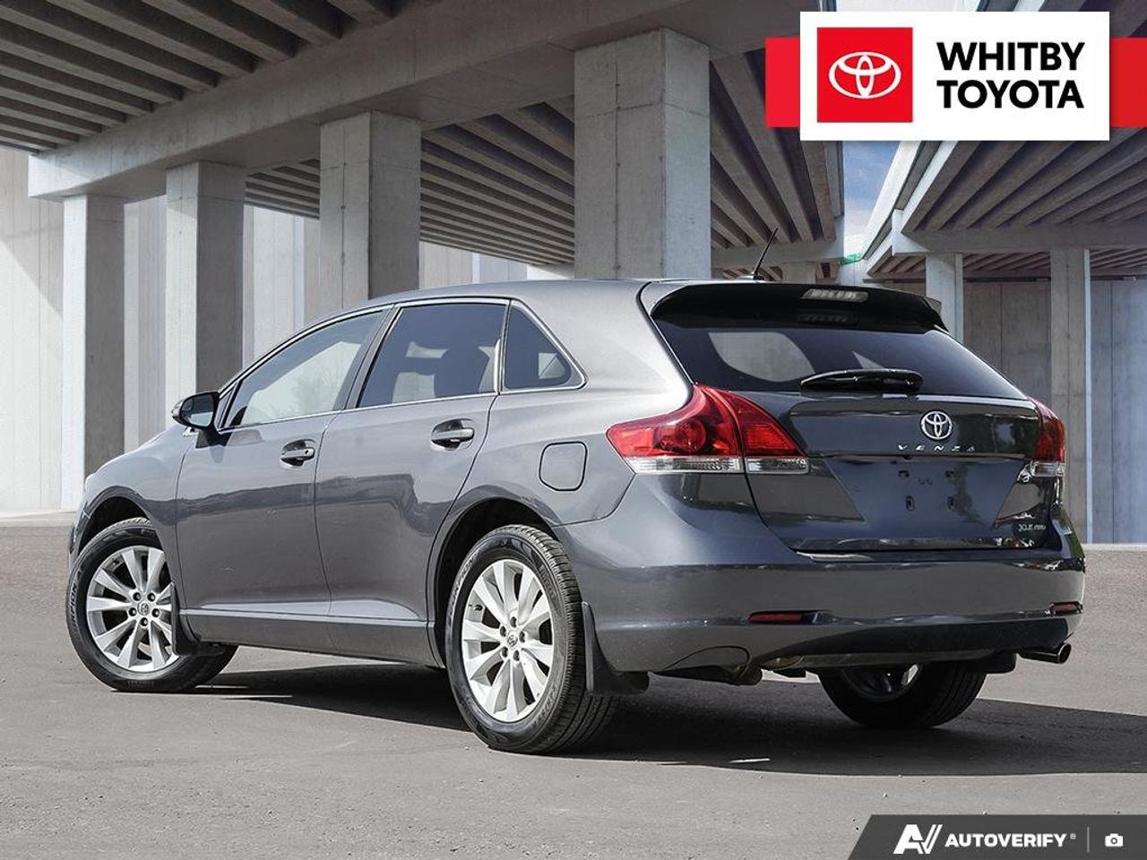 2015 Toyota Venza LE AWD 2.7L Photo3