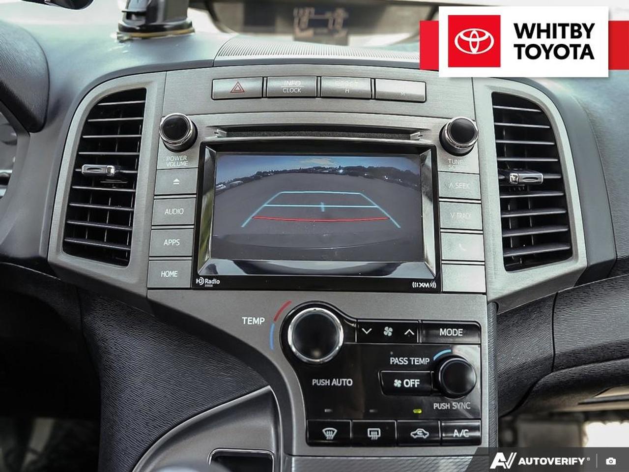 2015 Toyota Venza LE AWD 2.7L Photo