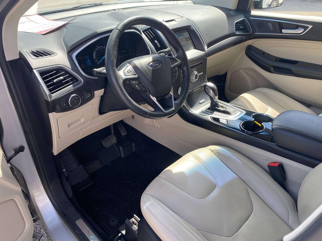 2017 Ford Edge TITANIUM, CLEAN CARFAX, REMOTE START, LEATHER! Photo