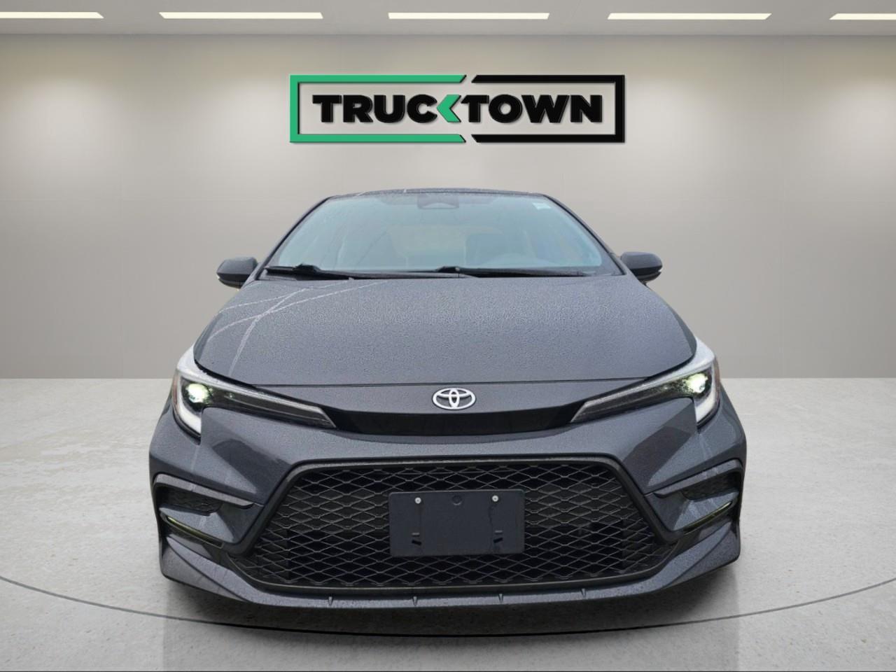2025 Toyota Corolla SE 4dr Sedan Photo5