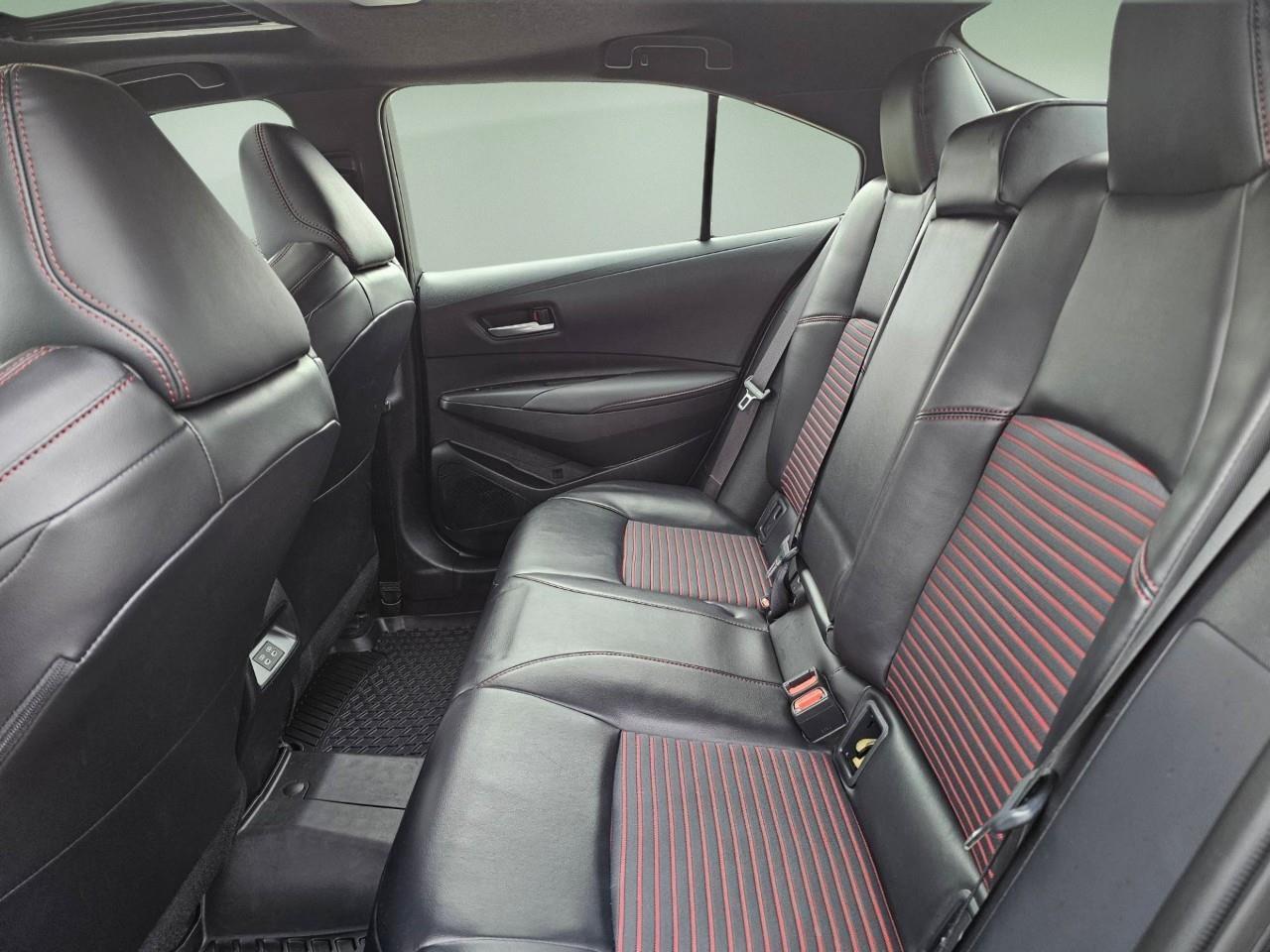 2025 Toyota Corolla SE 4dr Sedan Photo