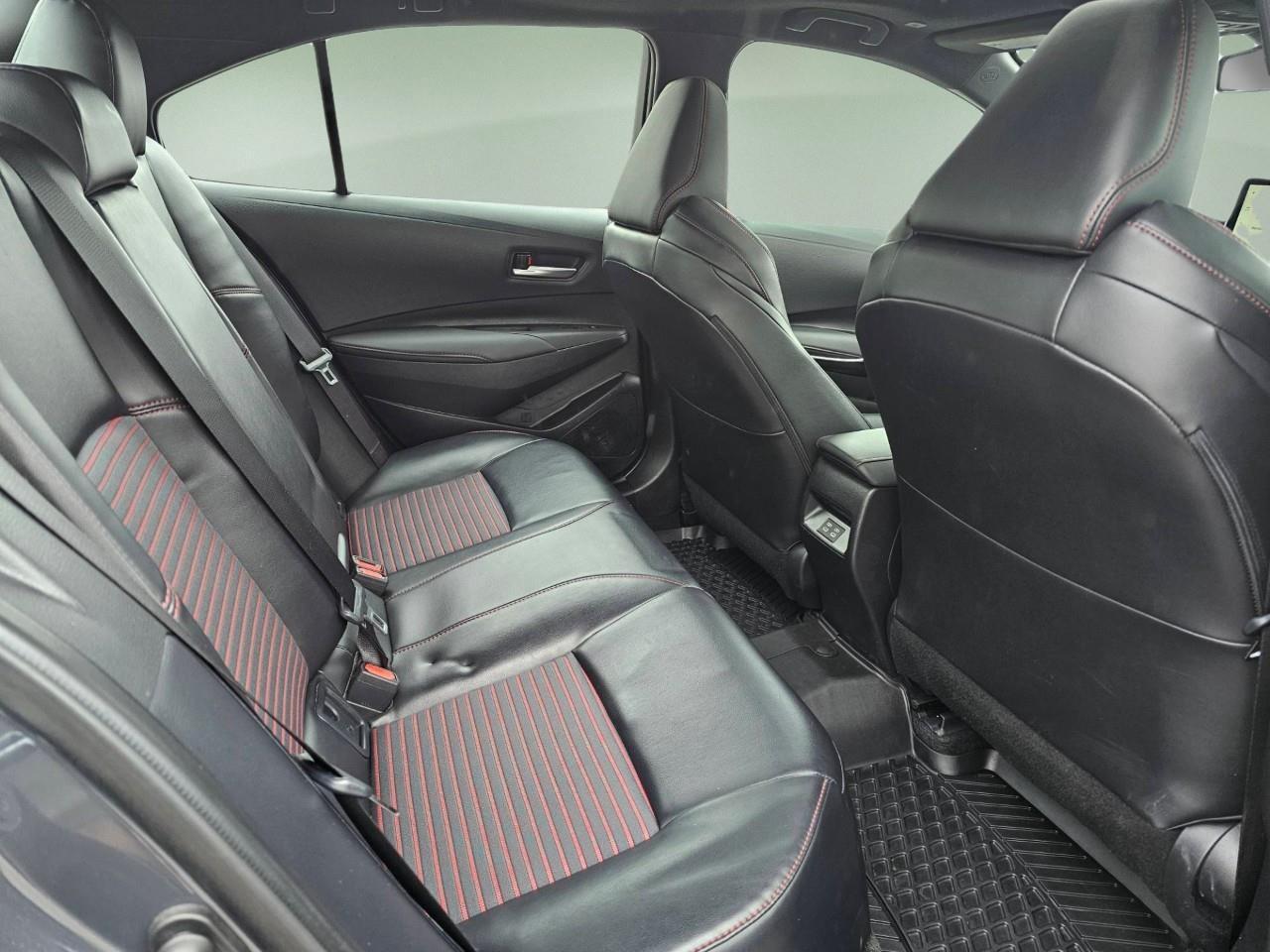 2025 Toyota Corolla SE 4dr Sedan Photo