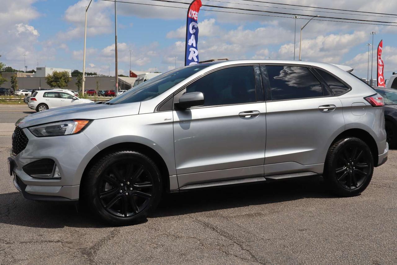 2022 Ford Edge ST-LINE AWD Photo