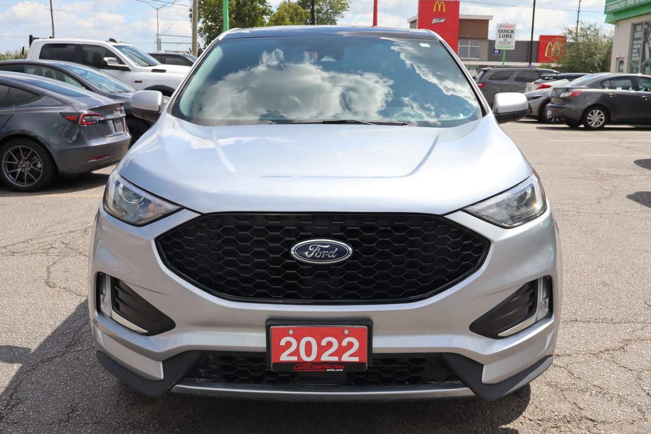 2022 Ford Edge ST-LINE AWD Photo