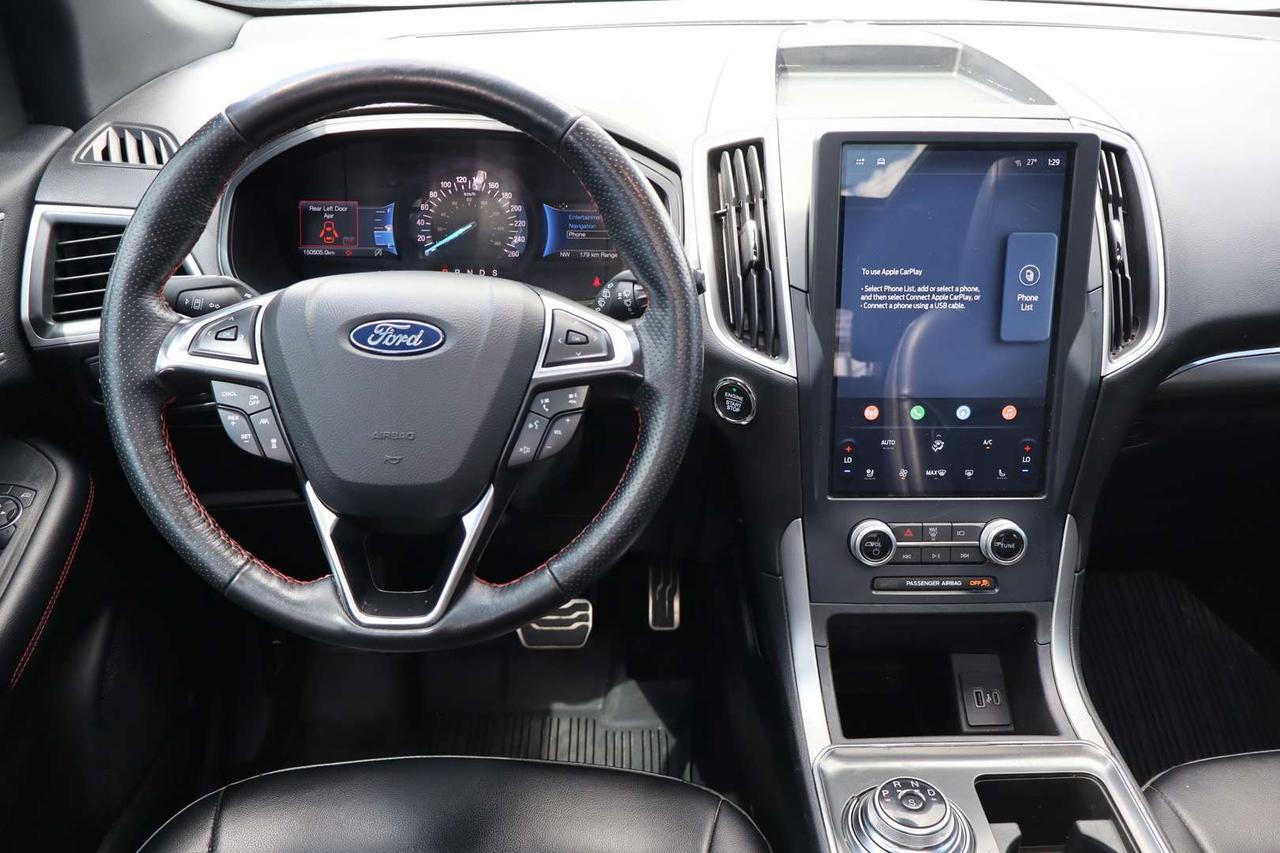 2022 Ford Edge ST-LINE AWD Photo