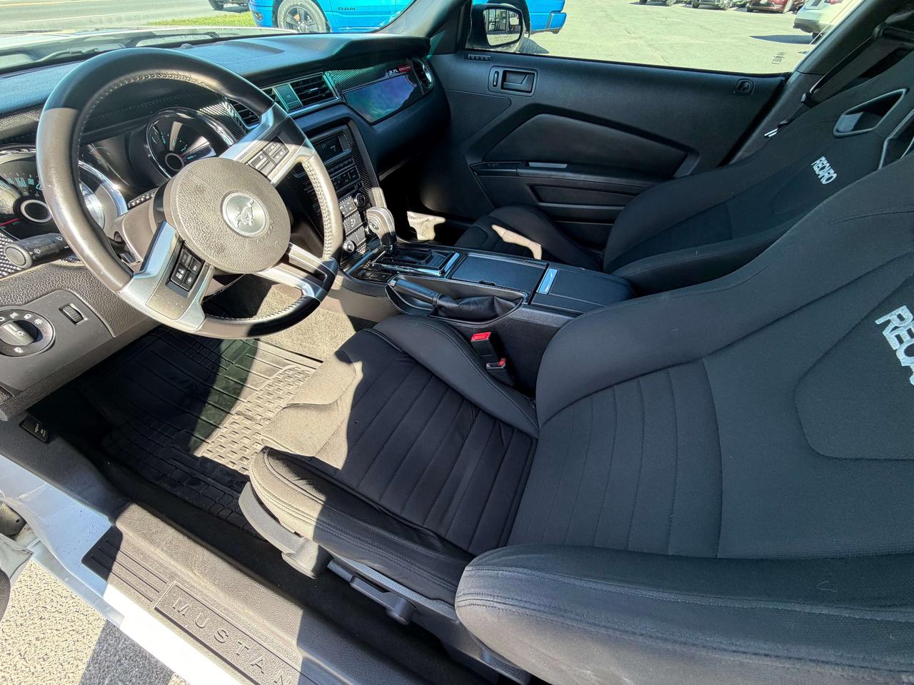 2014 Ford Mustang **CALL NAPANEE 613-354-2100 Photo