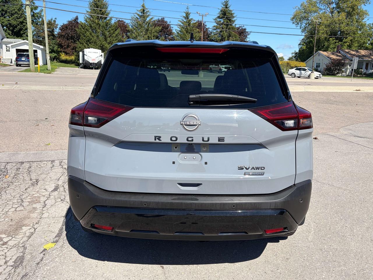 2023 Nissan Rogue SV MIDNIGHT/PWR ROOF/LEATHER/CALL PICTON Photo3