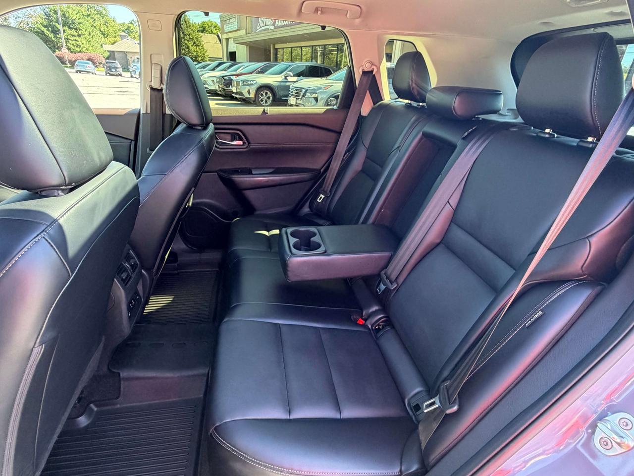 2023 Nissan Rogue SV MIDNIGHT/PWR ROOF/LEATHER/CALL PICTON Photo