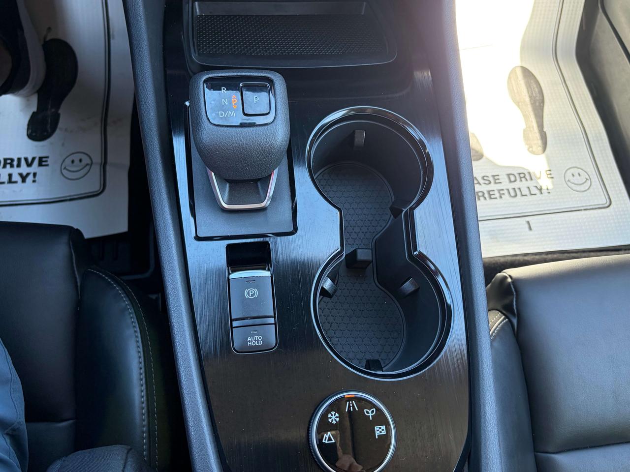 2023 Nissan Rogue SV MIDNIGHT/PWR ROOF/LEATHER/CALL PICTON Photo