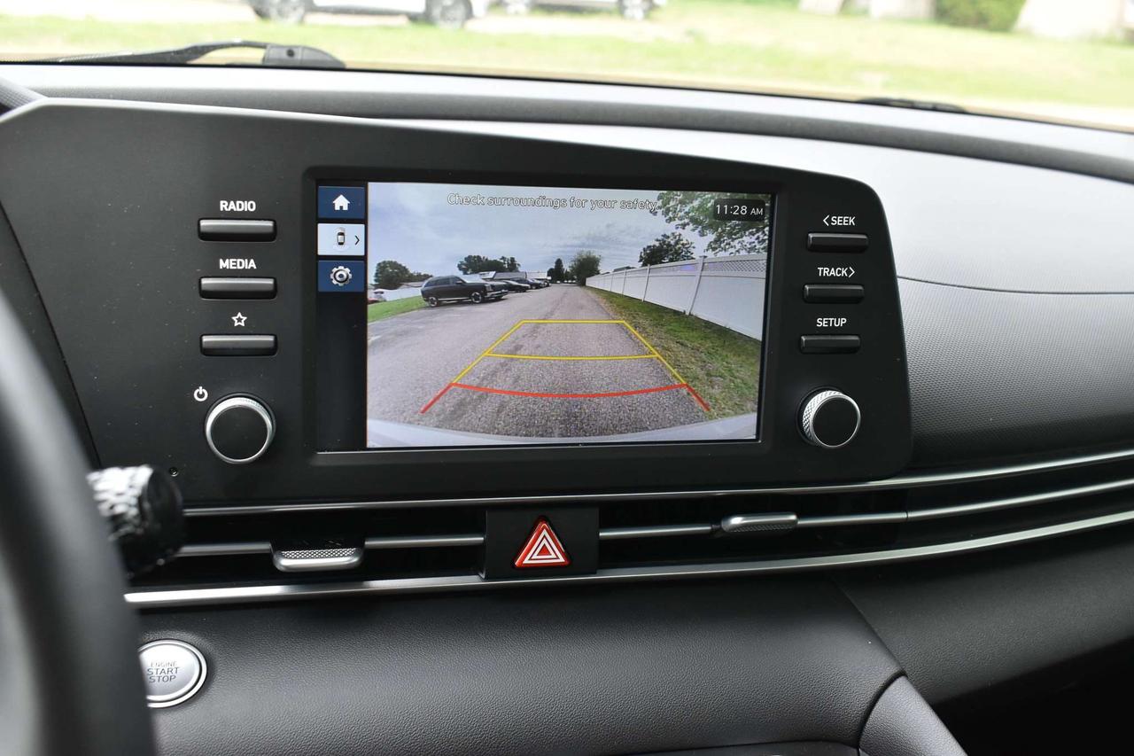 2026 Hyundai Elantra Preferred Photo