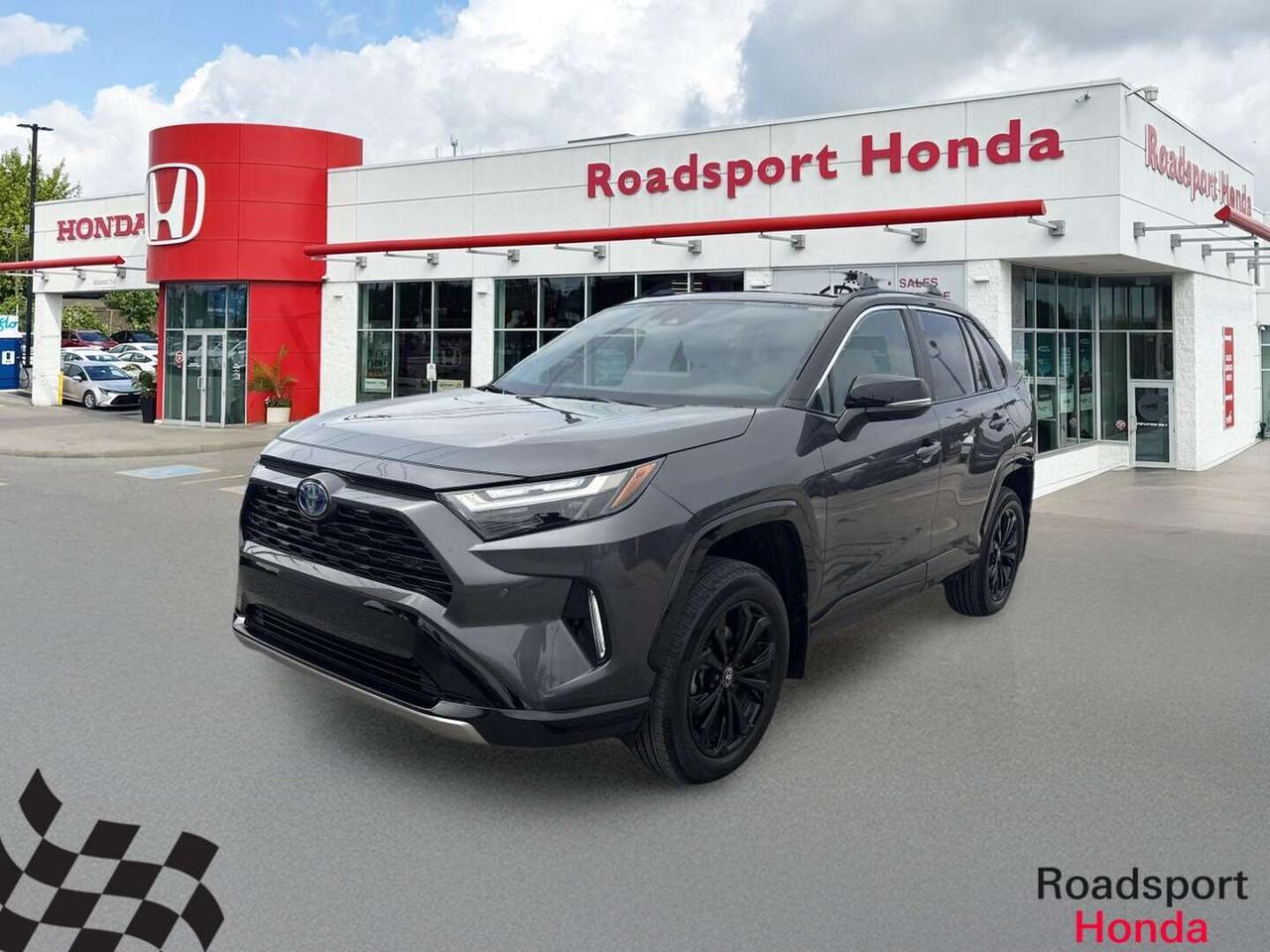 2024 Toyota RAV4 Hybrid XSE Clean Carfax Photo0