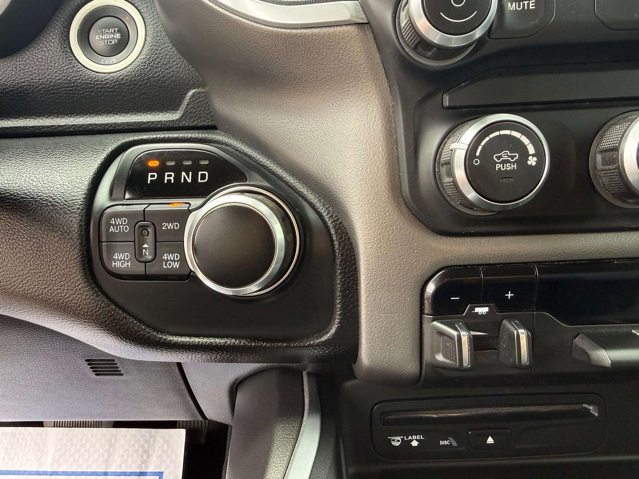 2019 RAM 1500 Big Horn - tow pkg - gooseneck hitch Photo