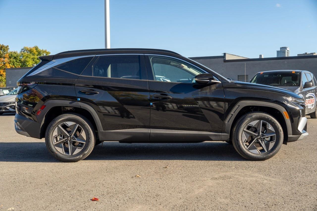 2026 Hyundai Tucson Preferred AWD w/Trend Pkg [TUCWDK2EPRTR] Photo