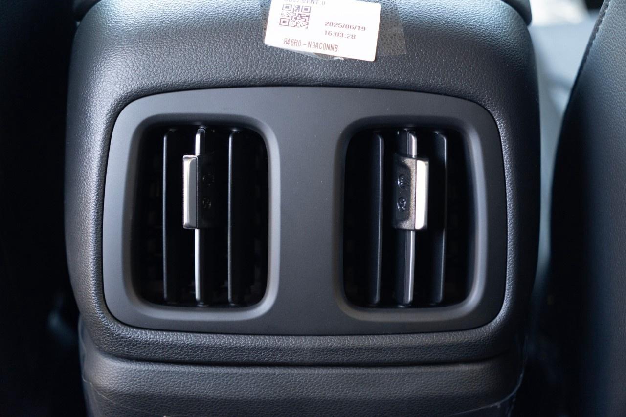 2026 Hyundai Tucson Preferred AWD w/Trend Pkg [TUCWDK2EPRTR] Photo