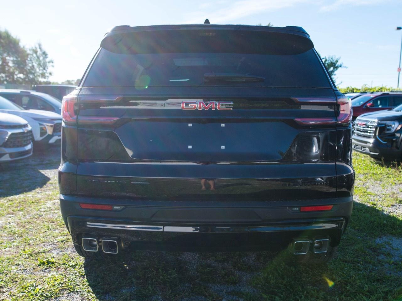 2027 GMC Acadia AWD Elevation Photo3