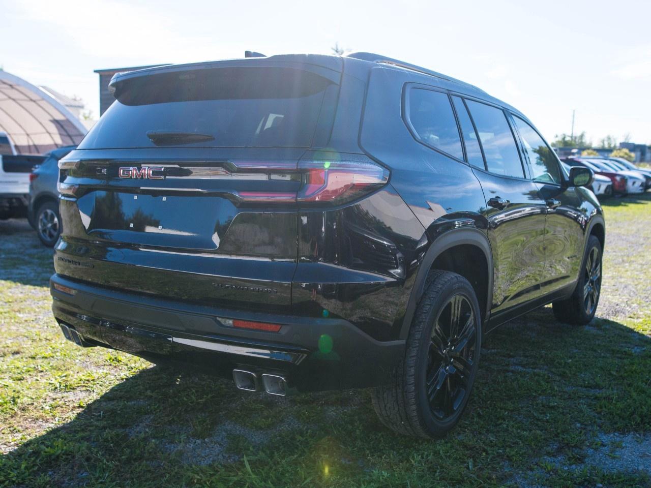 2027 GMC Acadia AWD Elevation Photo