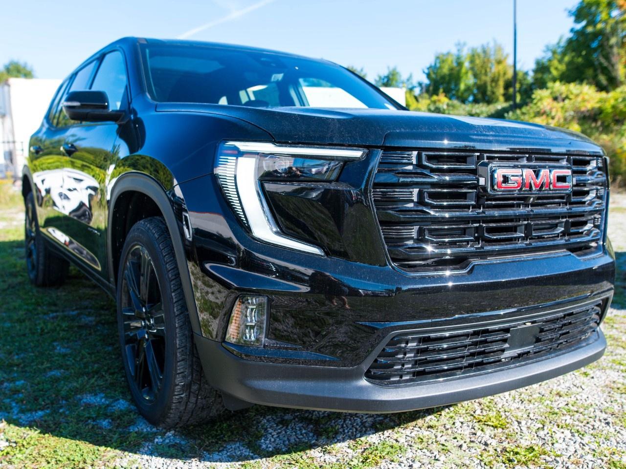 2027 GMC Acadia AWD Elevation Photo