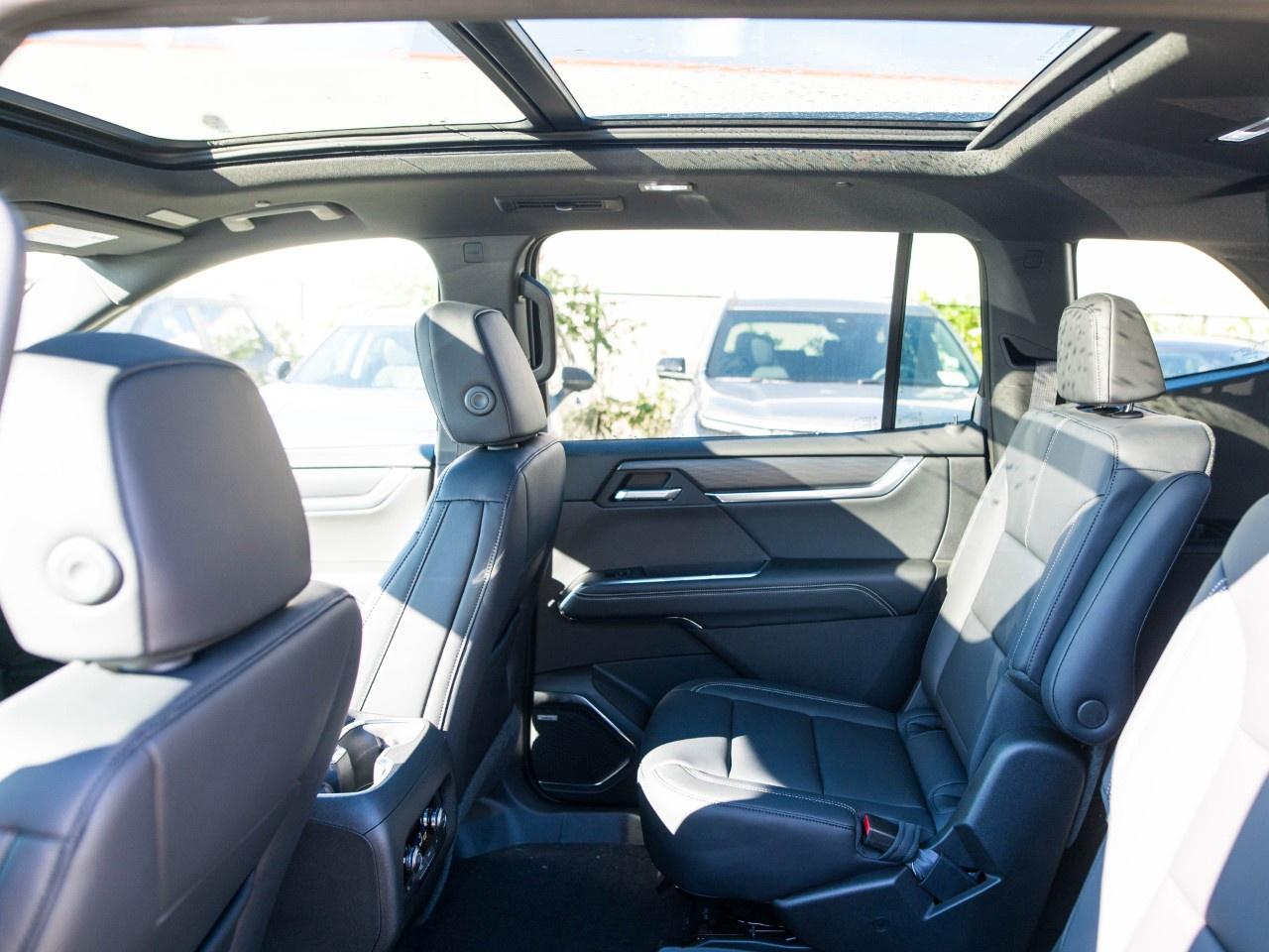 2027 GMC Acadia AWD Elevation Photo