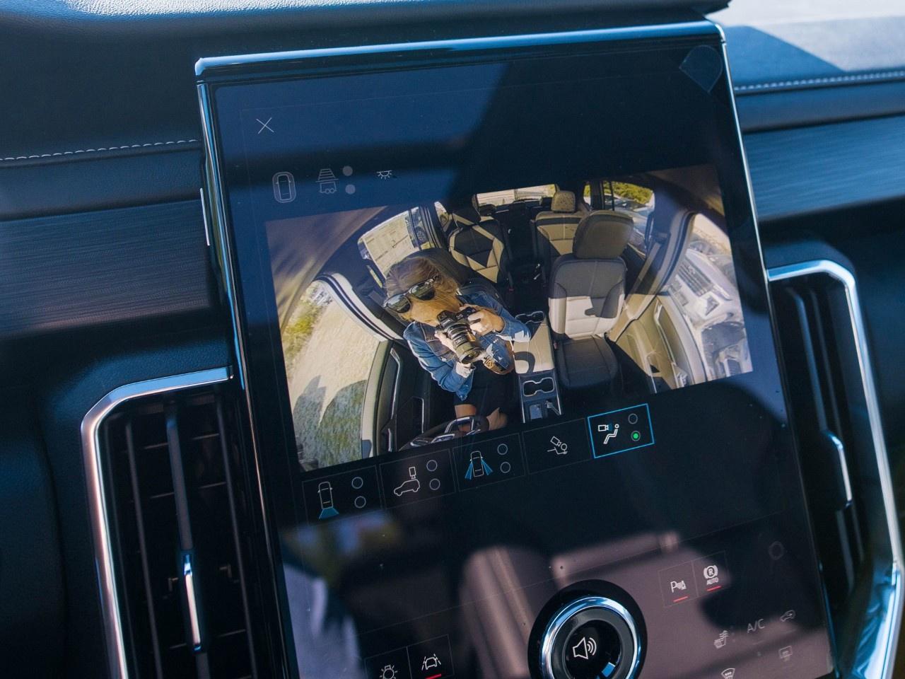 2027 GMC Acadia AWD Elevation Photo