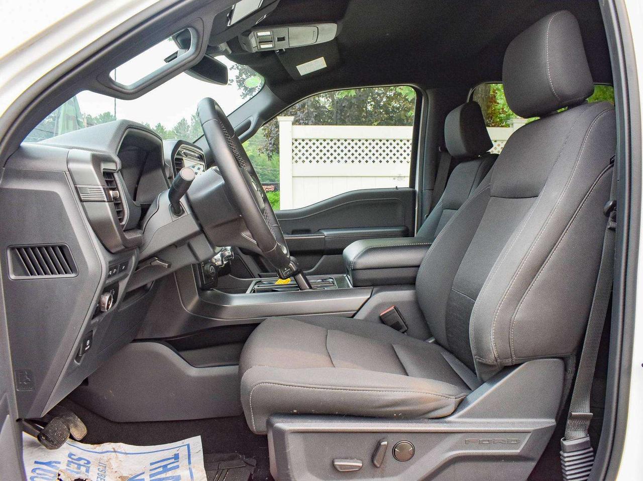 2024 Ford F-150 XLT Photo