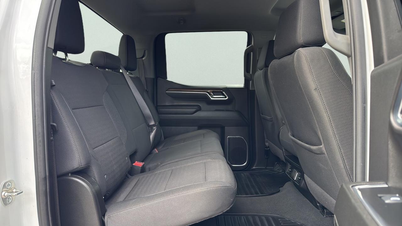 2025 Chevrolet Silverado 1500 LT LT1 5.3L V8 Photo