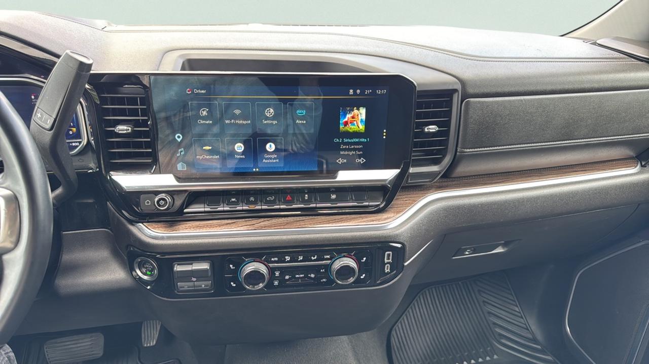 2025 Chevrolet Silverado 1500 LT LT1 5.3L V8 Photo