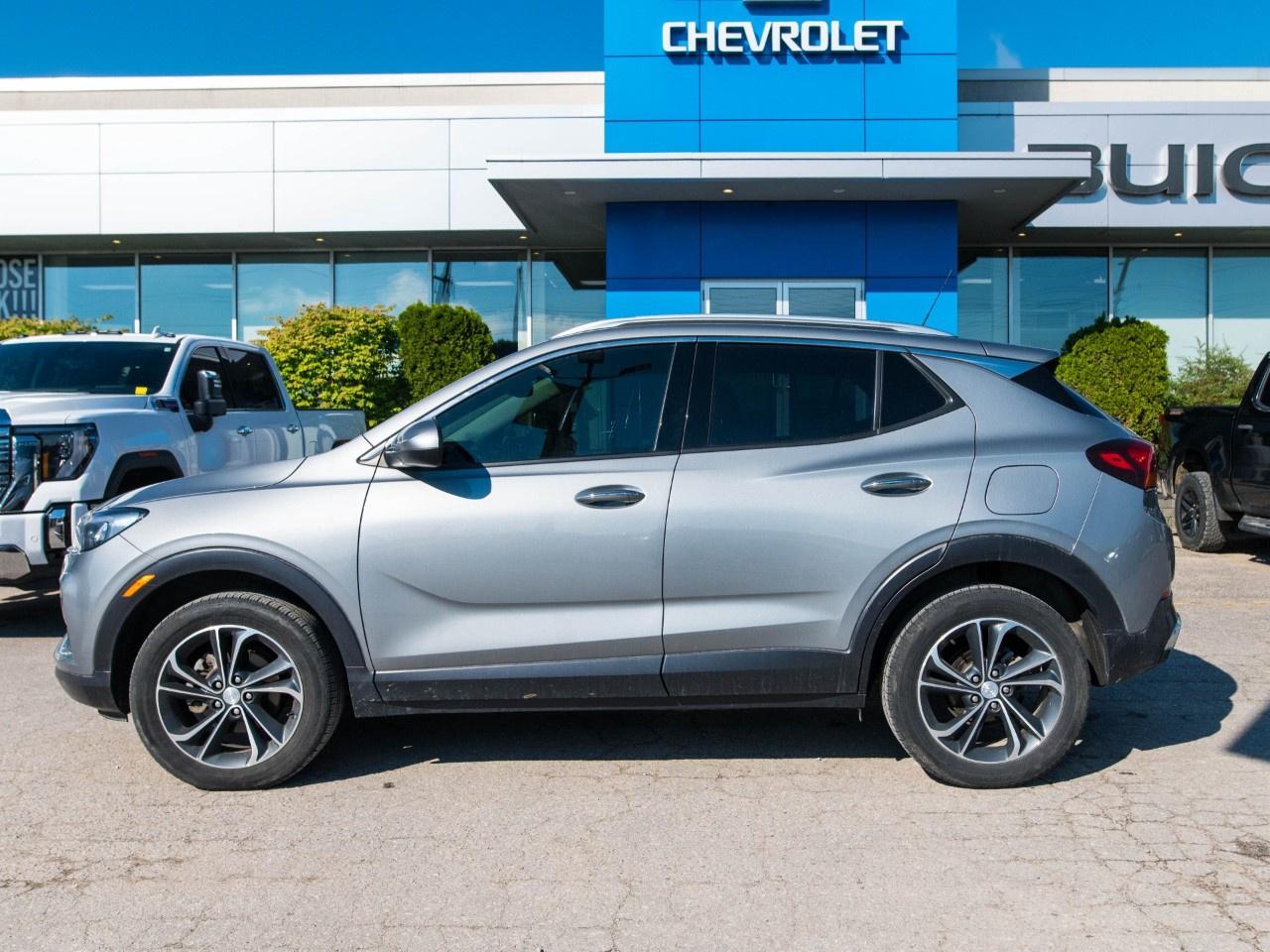2023 Buick Encore GX Essence AWD Photo5