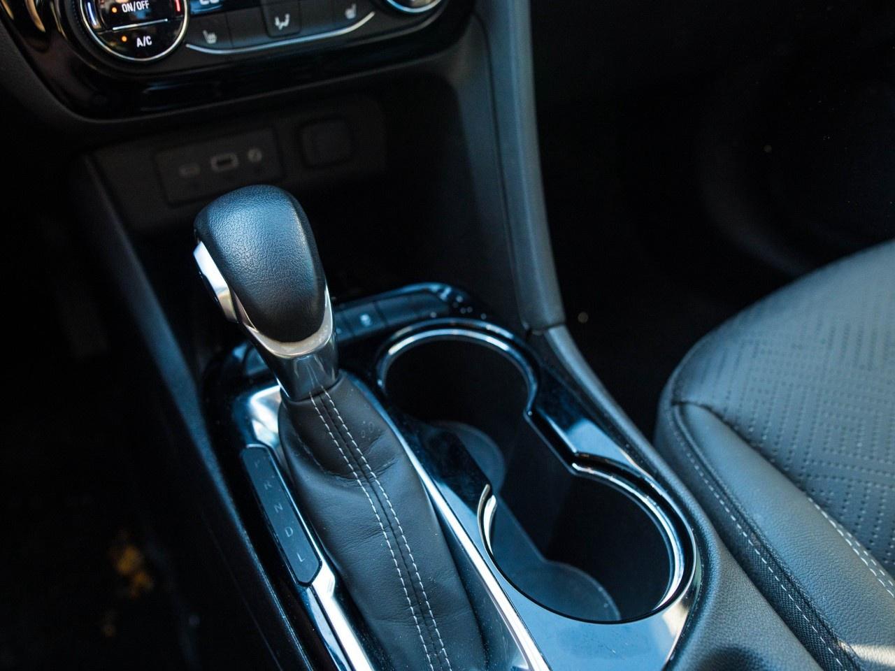 2023 Buick Encore GX Essence AWD Photo