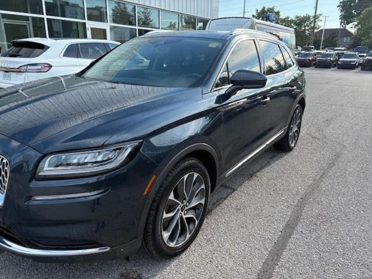 Used 2023 Lincoln Nautilus Reserve 4dr All-Wheel Drive for sale in Newmarket, ON