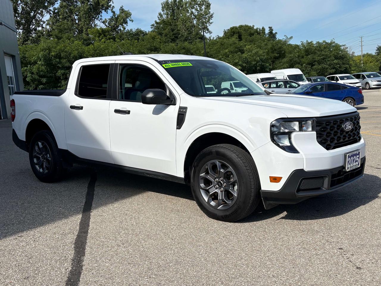 2025 Ford Maverick XLT AWD   Factory Warranty   Clean Carfax Photo